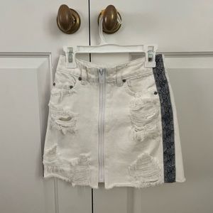 LF skirt